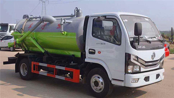 國六東風(fēng)多利卡吸污車